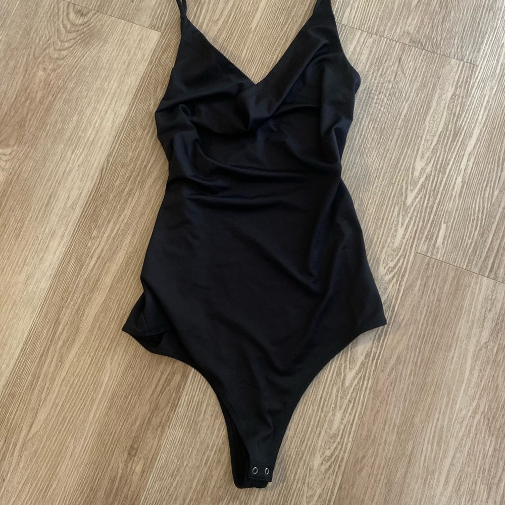 Abercrombie & Fitch Black Strappy Top